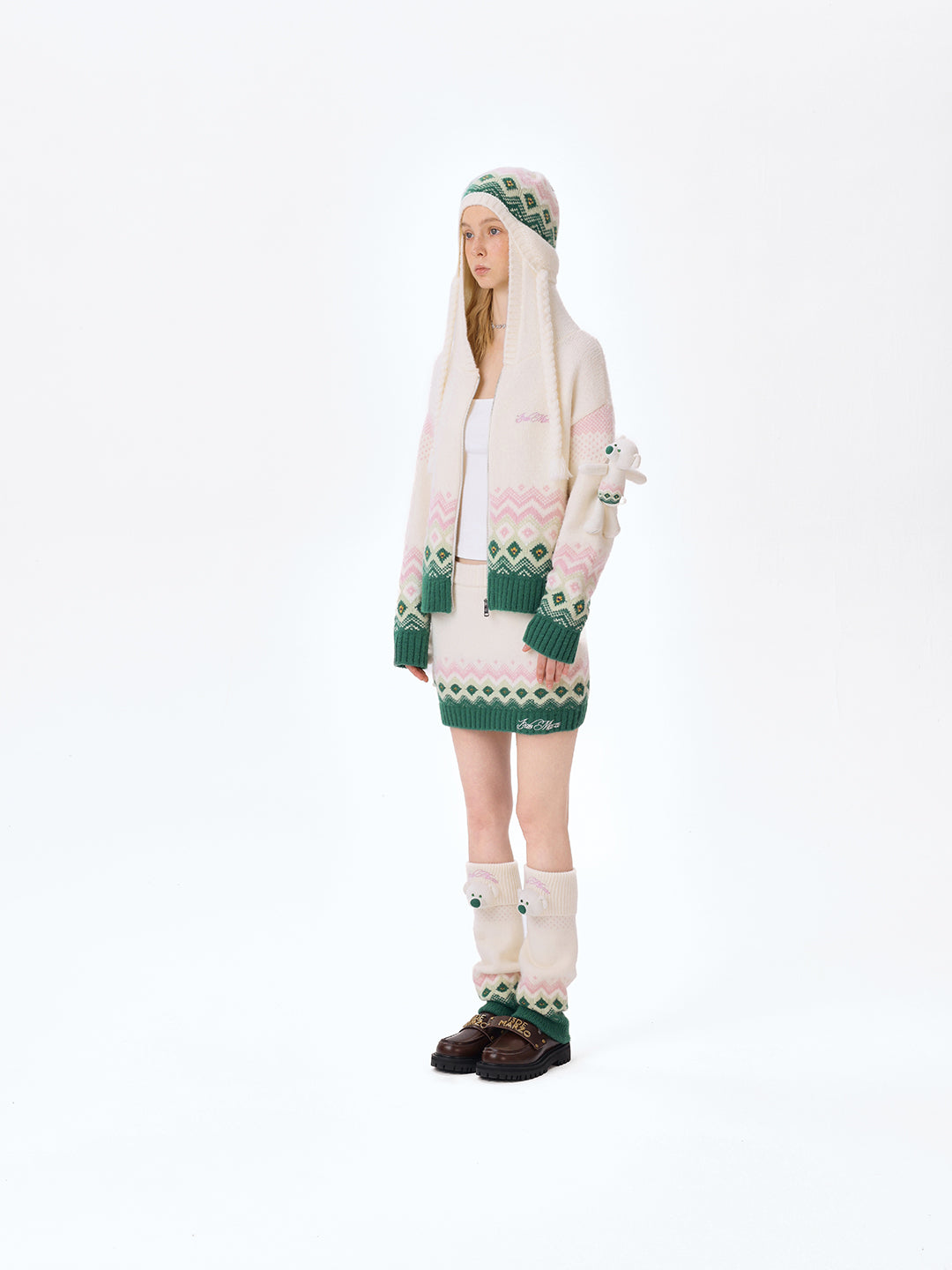 13DE MARZO Fair Isle Bear Cardigan Beige