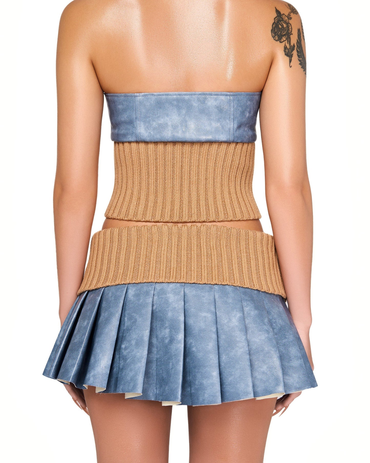 L SEOUL Rebone Top