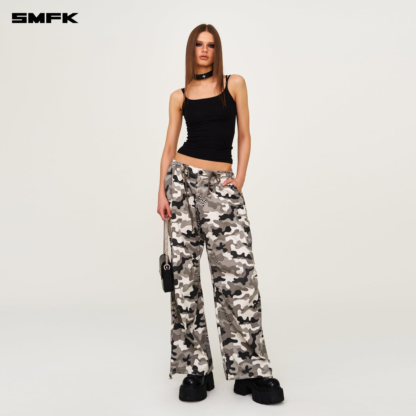 SMFK Compass Hug Fit Sports Sling Black