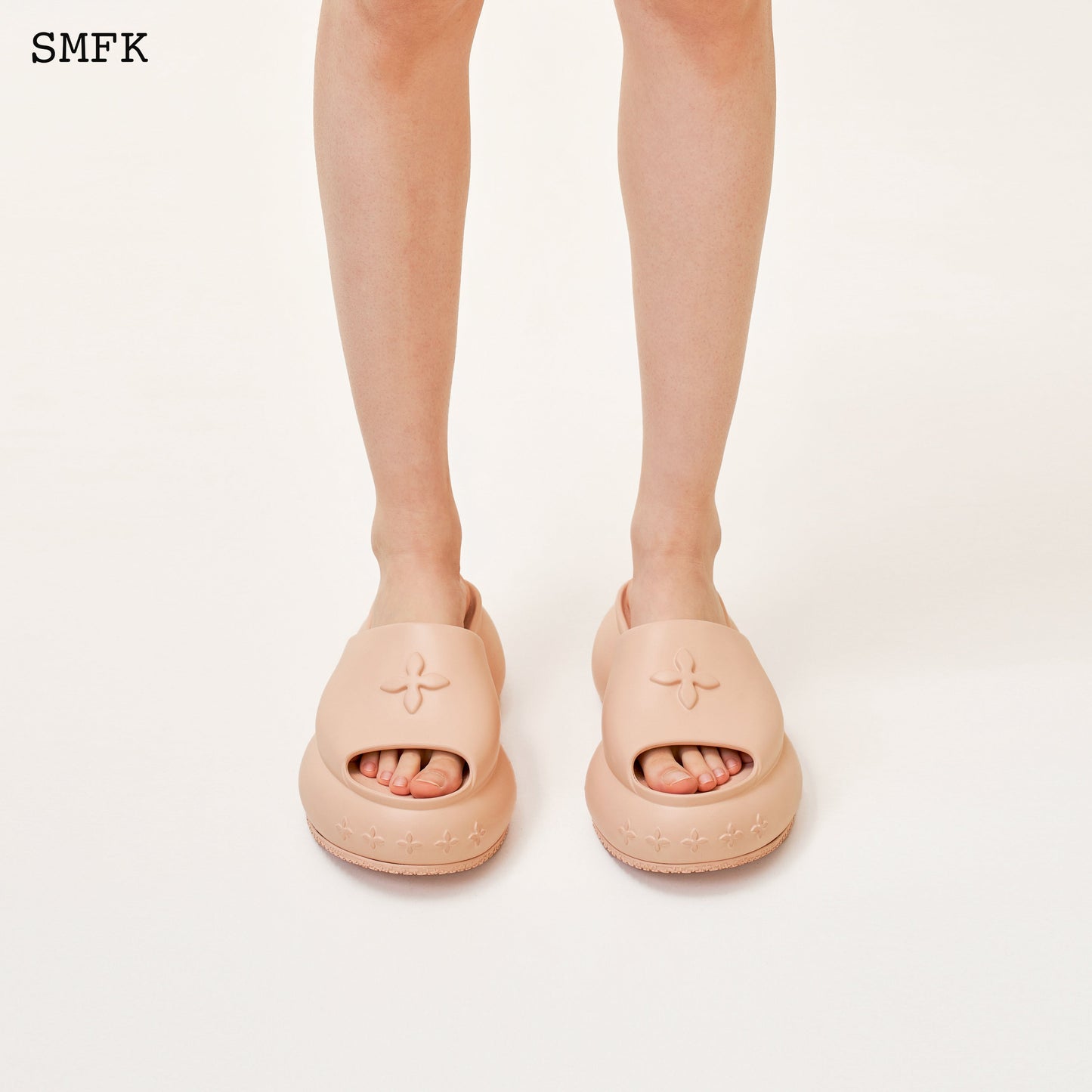 SMFK Compass Wave Platform Bumper Sandal In Nude