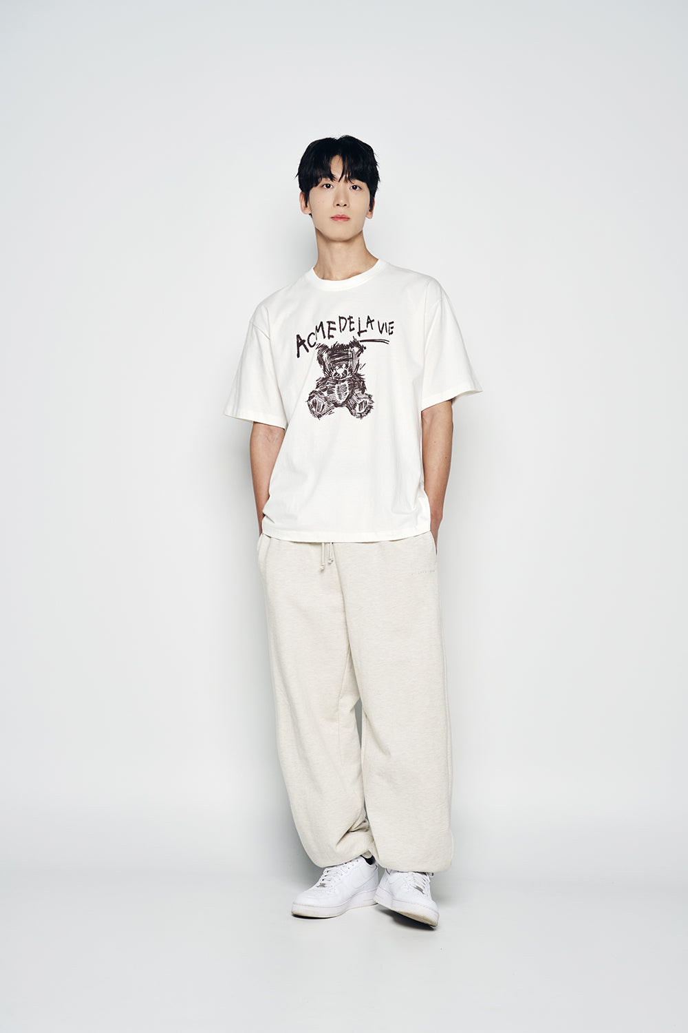ADLV Drawing Bear Short Sleeve T-Shirt Cream