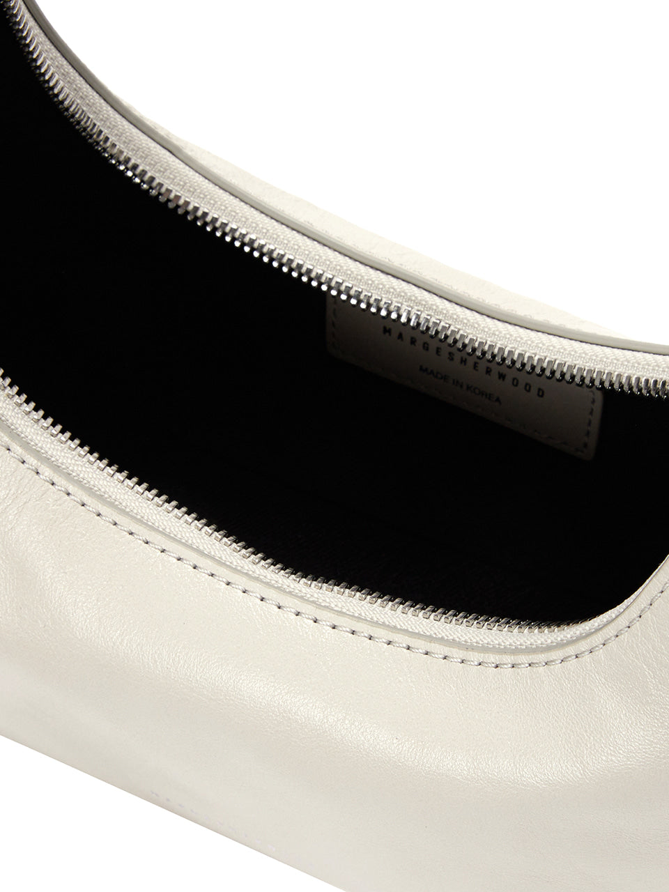 MARGESHERWOOD Hobo Shoulder_Cream Glossy Plain