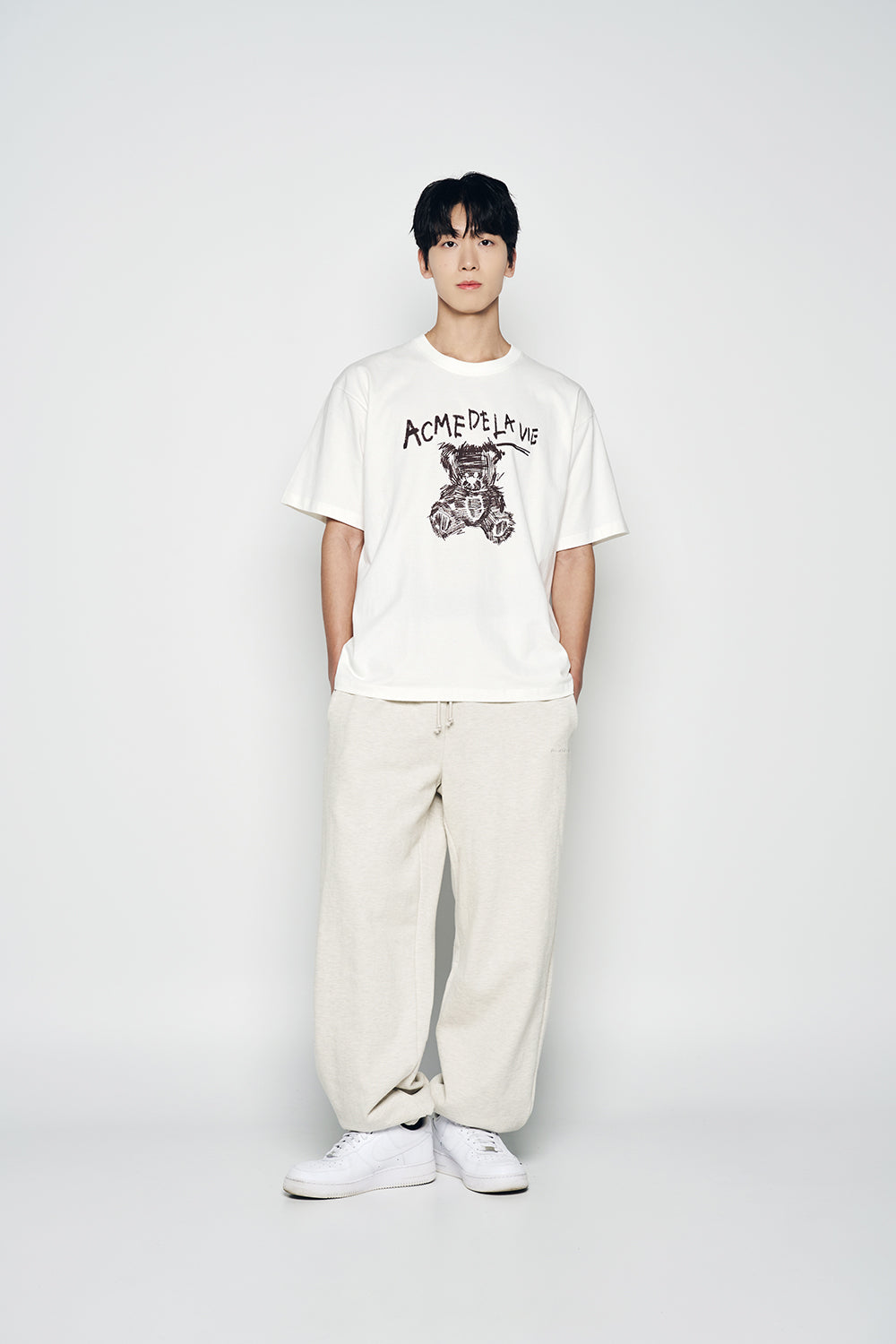 ADLV Drawing Bear Short Sleeve T-Shirt Cream