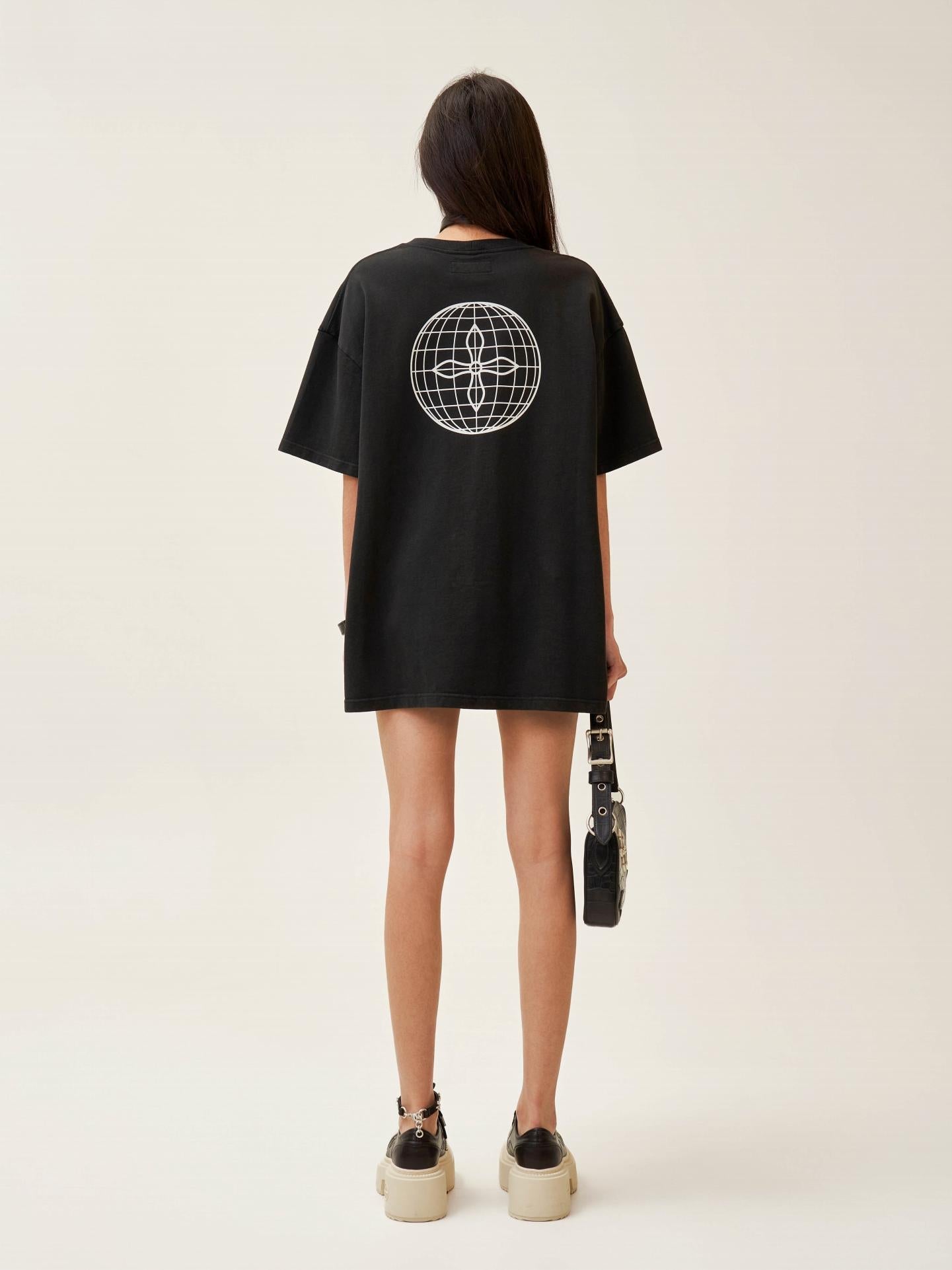 SMFK Compass Classic Cross Oversized Tee