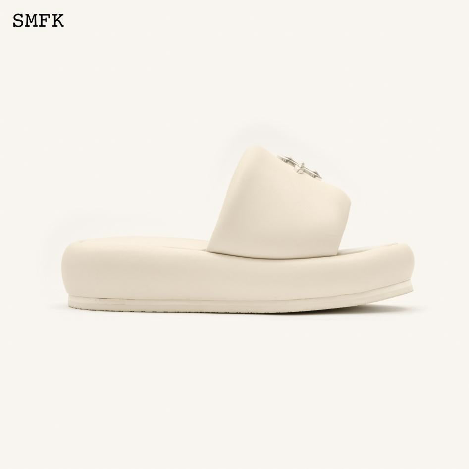 SMFK Compass Cross Classic Slippers