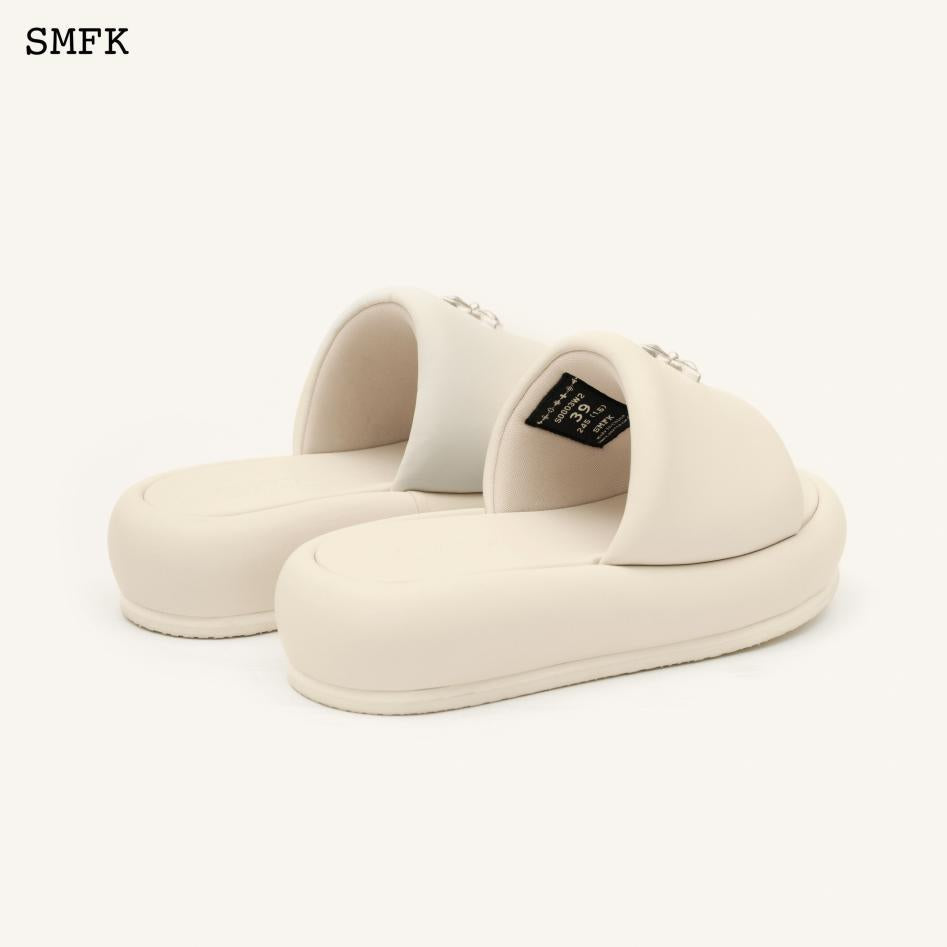 SMFK Compass Cross Classic Slippers