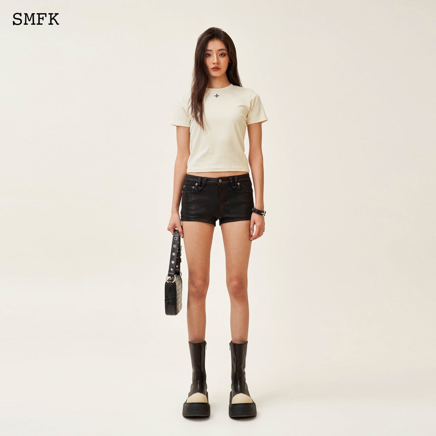 SMFK Compass Tarpan Lightning Black Short Jeans