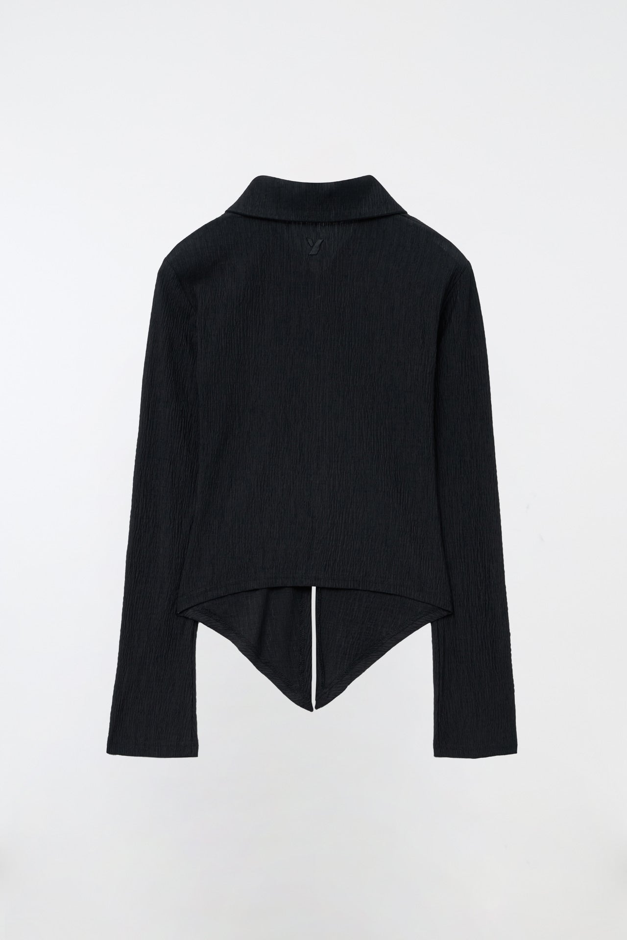 YUSE Pleats Slim Hook Closing Shirt Black