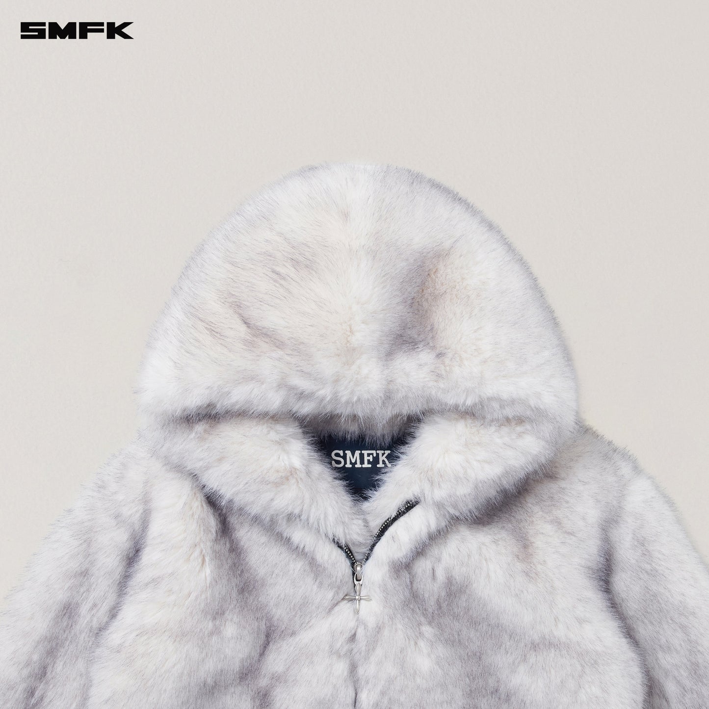 SMFK Compass Mode Wasteland Furry Loose Hoodie Arctic Fox White