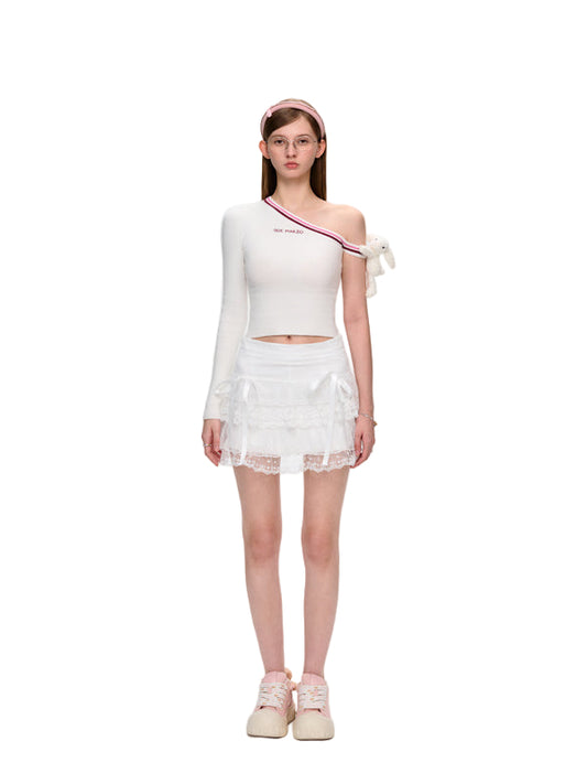 13DE MARZO Asymmetrical Shoulder Knit Long Sleeve White