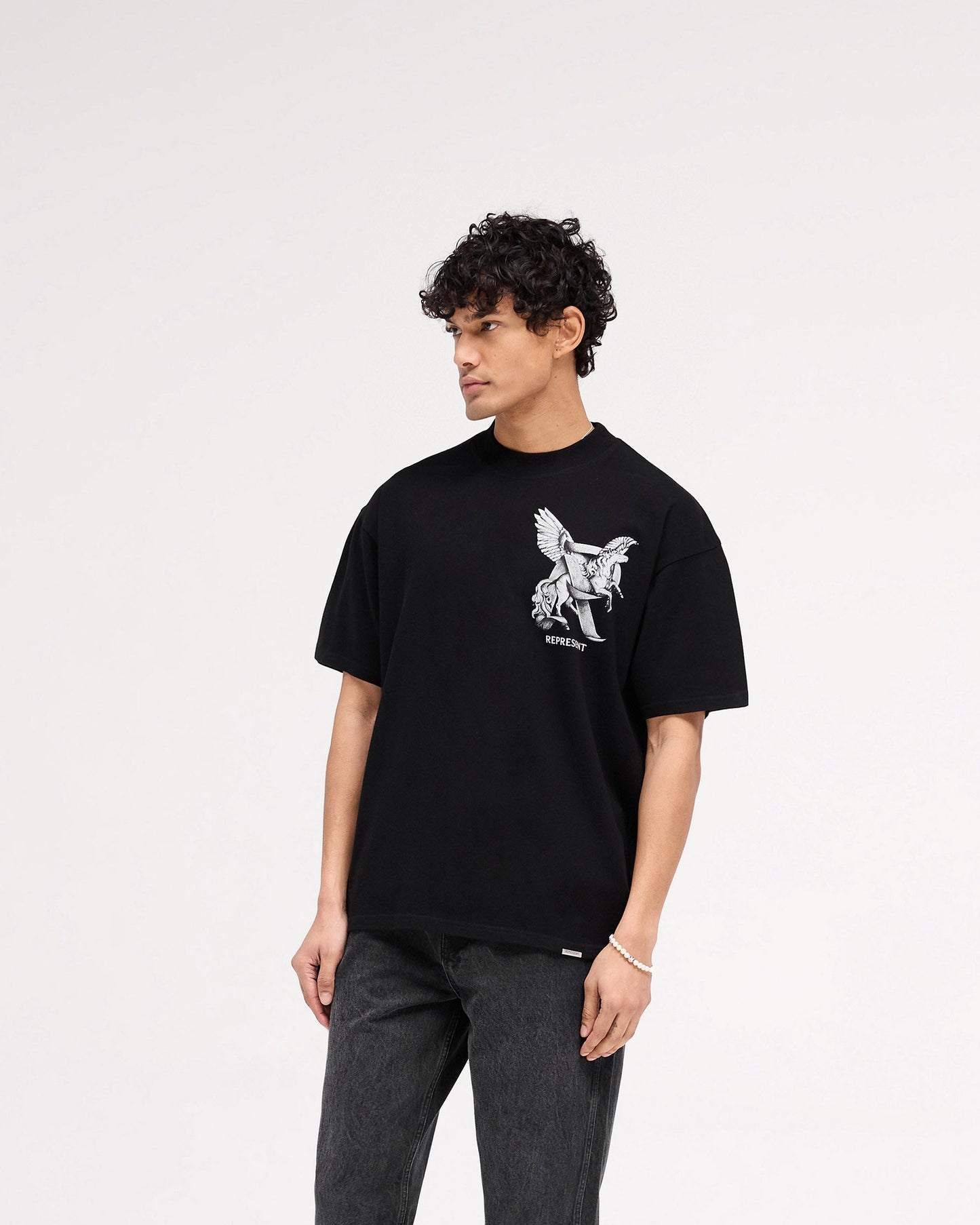 REPRESENT Elegance In Motion T-shirt Jet Black