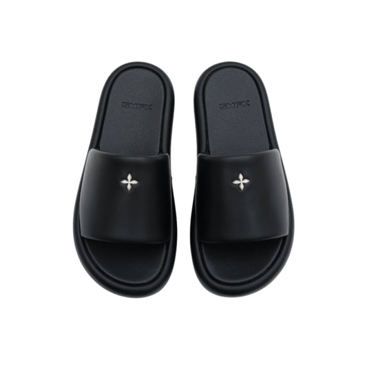SMFK COMPASS BADGE Leather Slippers In Black