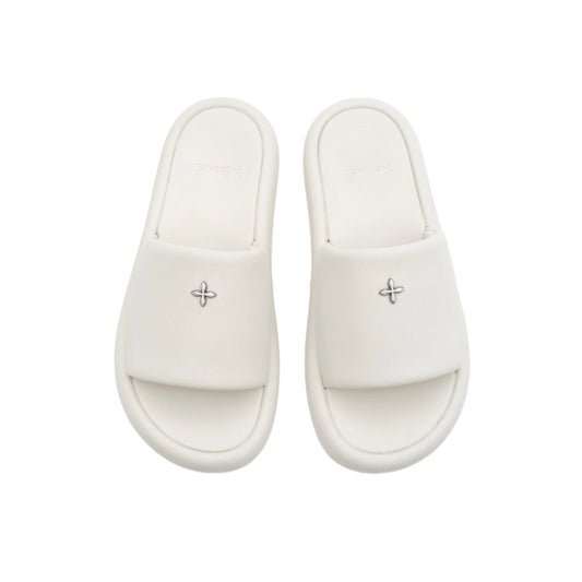 SMFK COMPASS BADGE Leather Slippers In White