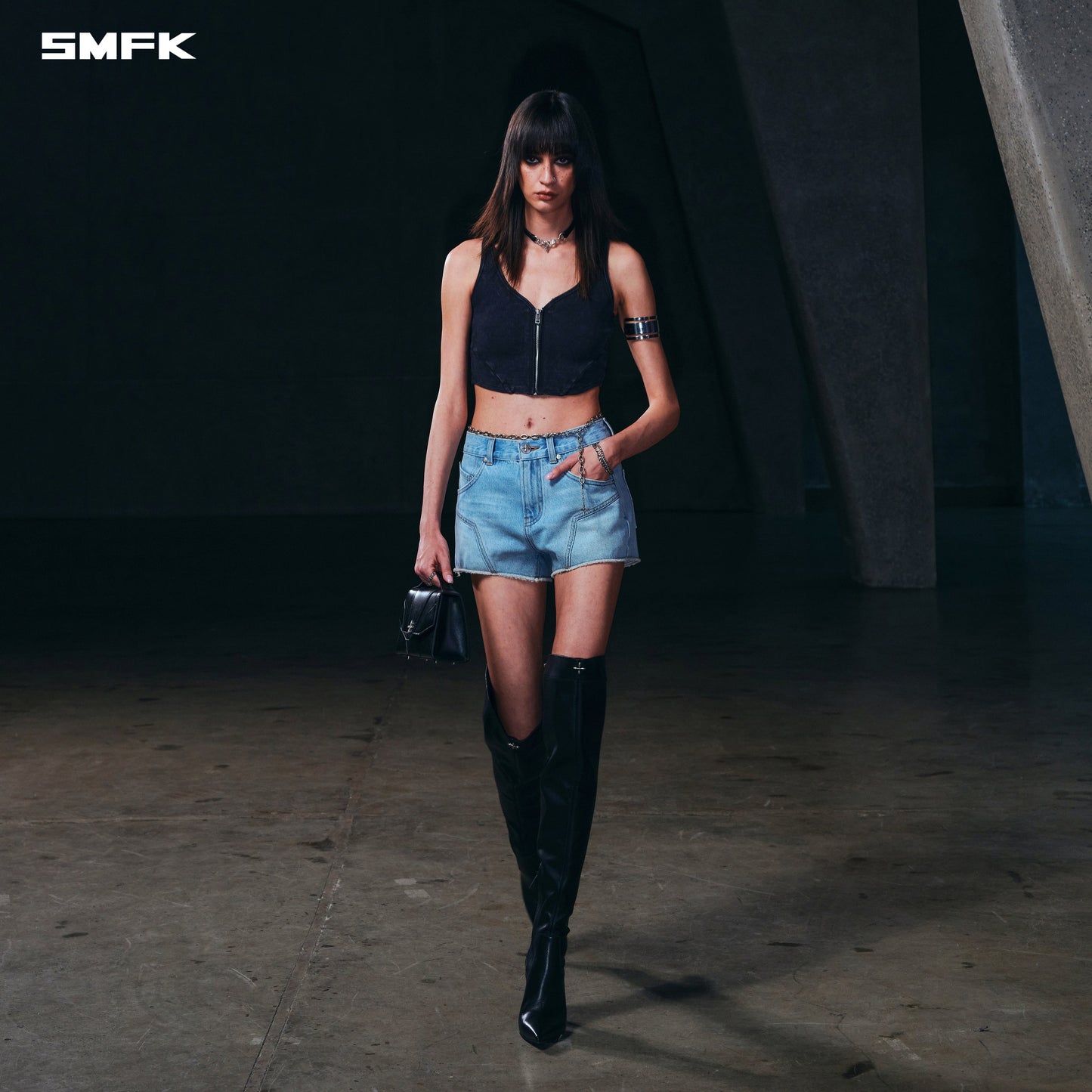SMFK Vintage Rove Zip Tank/Fade Dye Vanish Black