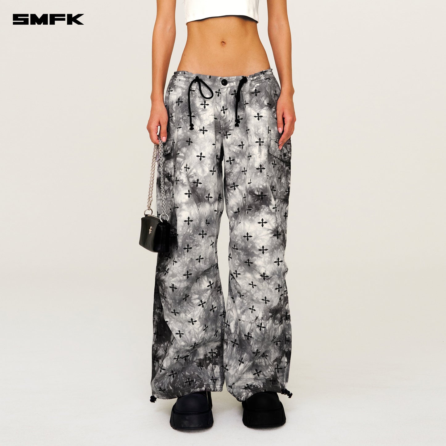 SMFK Compass Ink Garden Tie-Dye Hunting Paratrooper Pants Black and White
