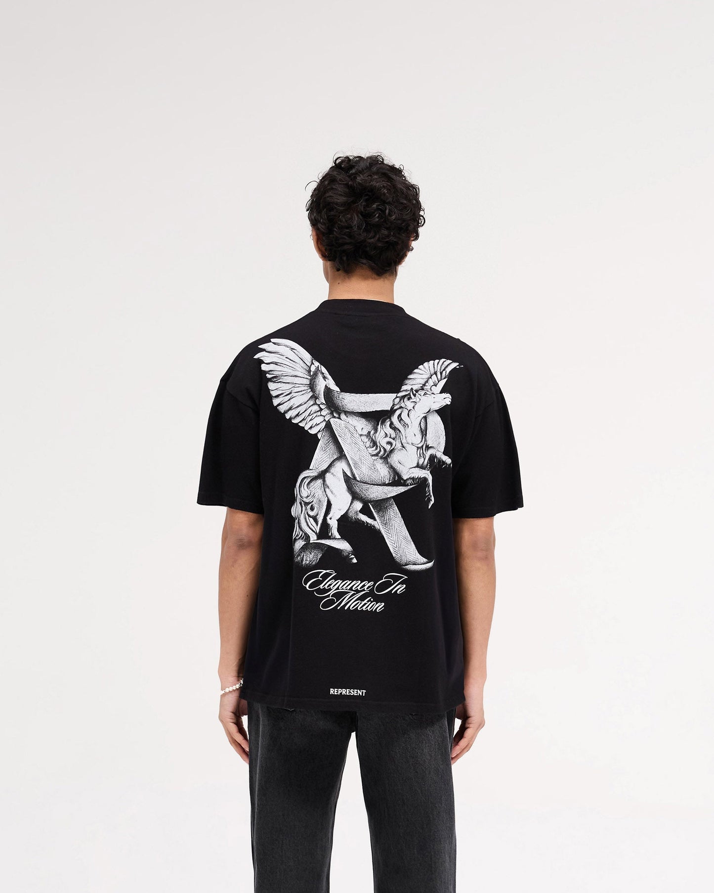 REPRESENT Elegance In Motion T-shirt Jet Black