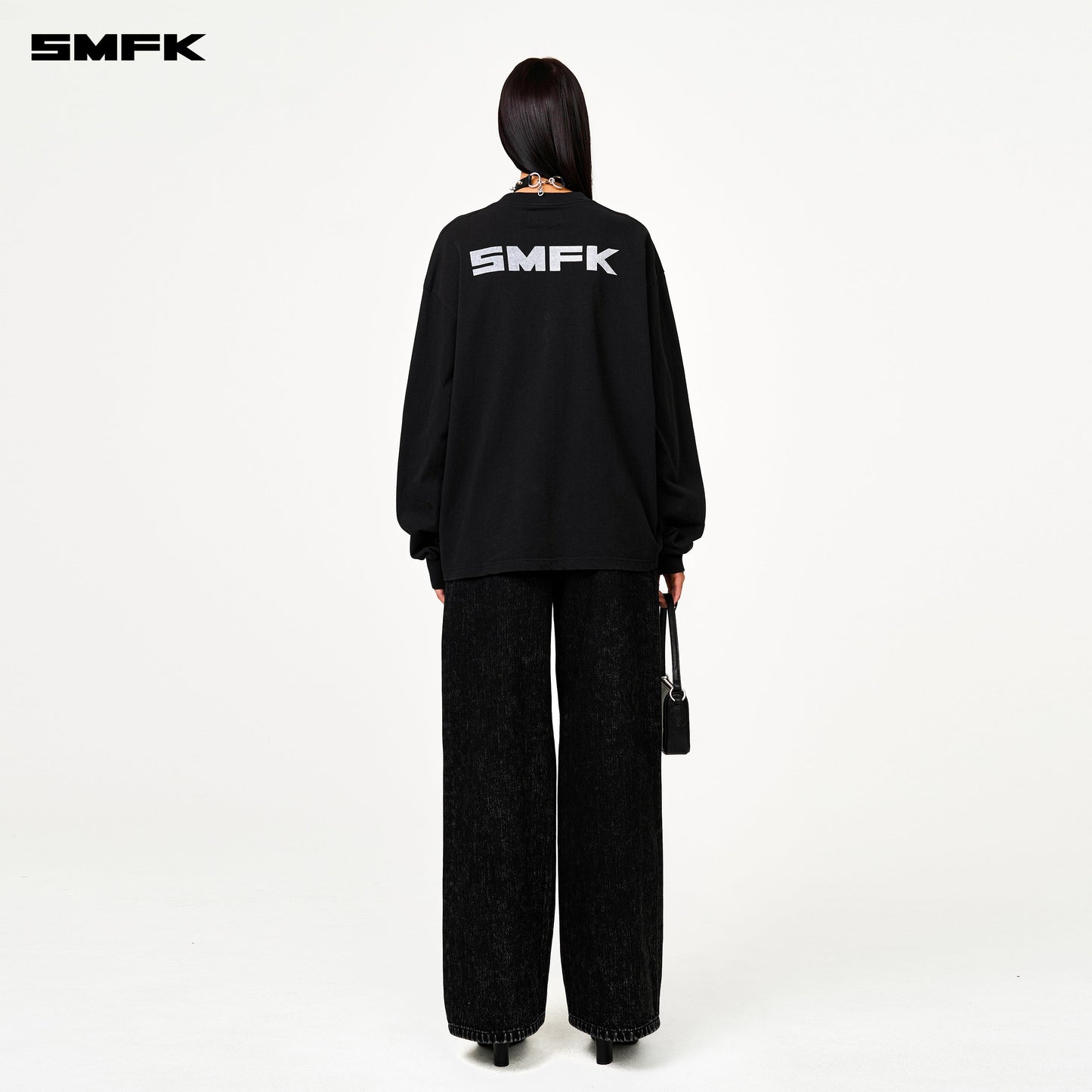 SMFK Compass Black Magnolia Oversize Sweatshirt