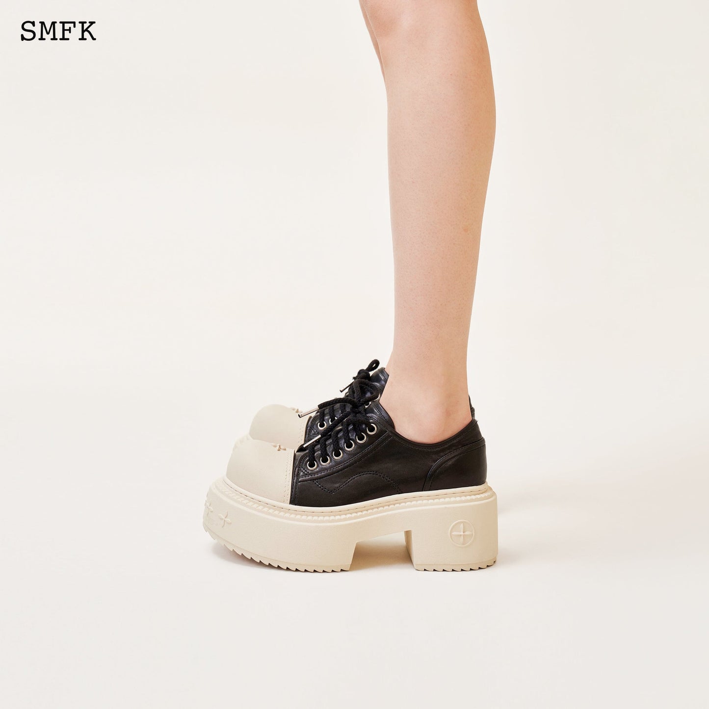 SMFK Compass Rider Wilderness Low-Top Boots