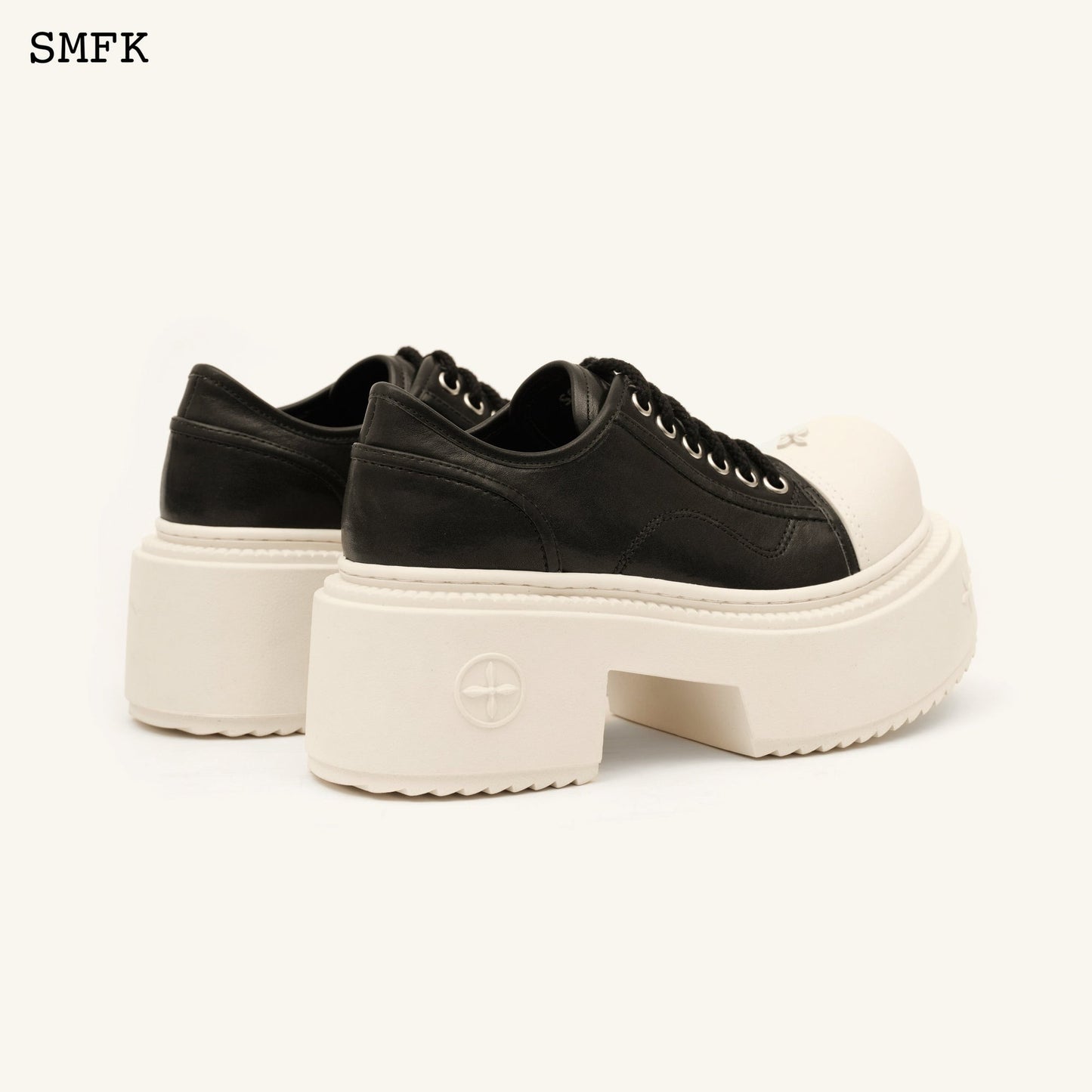 SMFK Compass Rider Wilderness Low-Top Boots