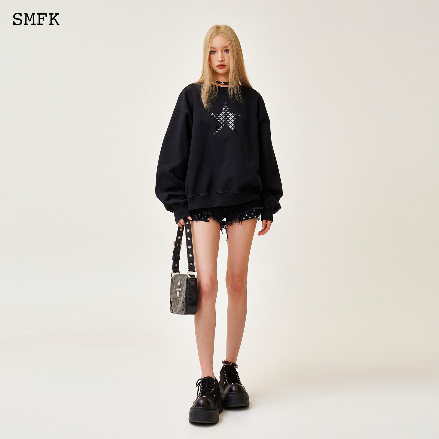 SMFK Compass Star Garden Classic Sports Black Sweatshirt