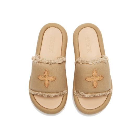 SMFK Compass Wheat Bread Shape Bumper