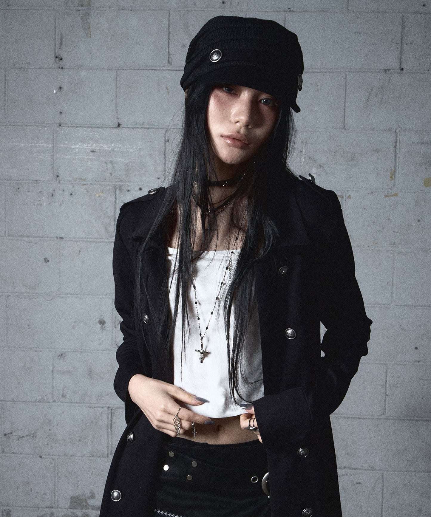 NOTKNOWING Draped Button Knit Cap Black