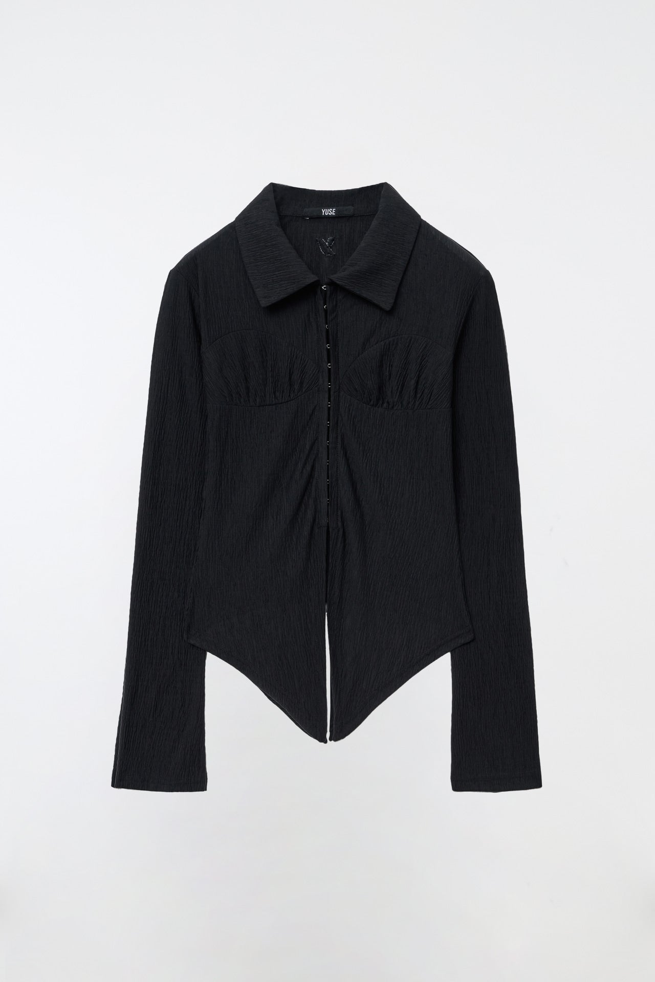 YUSE Pleats Slim Hook Closing Shirt Black