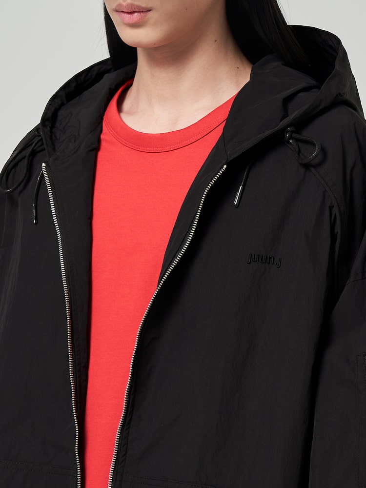 JUUN.J Nylon Puckering Hood Housecleaning Black