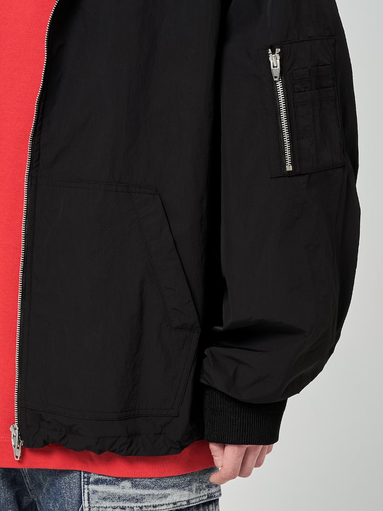 JUUN.J Nylon Puckering Hood Housecleaning Black